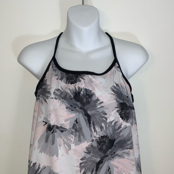 Fabletics // Bra Tank, Small - Picture 3 of 14